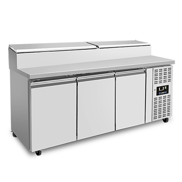 Saladette | 3 Doors (1/1 GN) | Top 8× 1/3 GN | +2°C to +8°C | Forced Air Cooling | Flip Lids