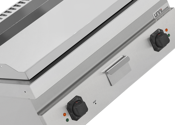 Electric Griddle – Chrome – E70GP20B+C