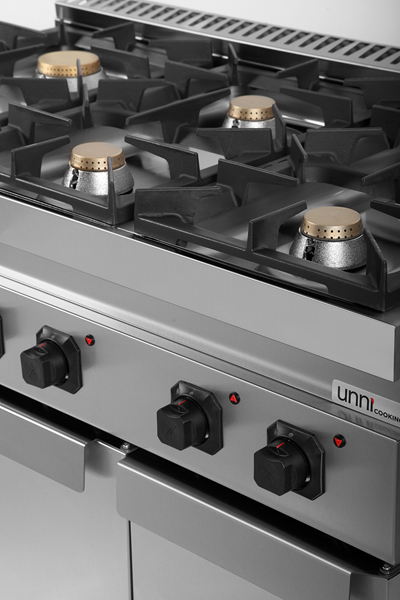 6-Burner Gas Range with Base Cabinet – 44 kW – G70C30-K