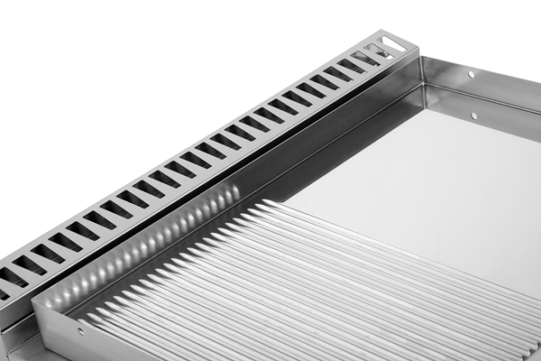 Gas Griddle - 1/2 Smooth / 1/2 Ribbed Chrome - G70GP20B+GSC