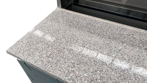 Pizza prep counter, 3 Doors (GN 1/1), With 8 x GN 1/6 Topping Unit | +2°C to +8°C